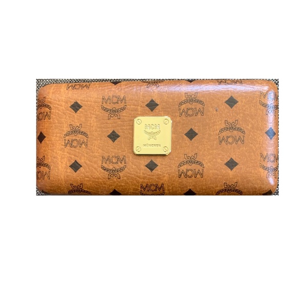 mcm sunglasses case